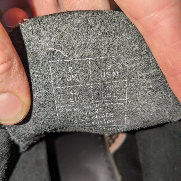 Dr Martens Classic 1460 Air Walk Black Leather Lace Up Men 9 / Women 10 / EU 42 - Picture 12 of 16